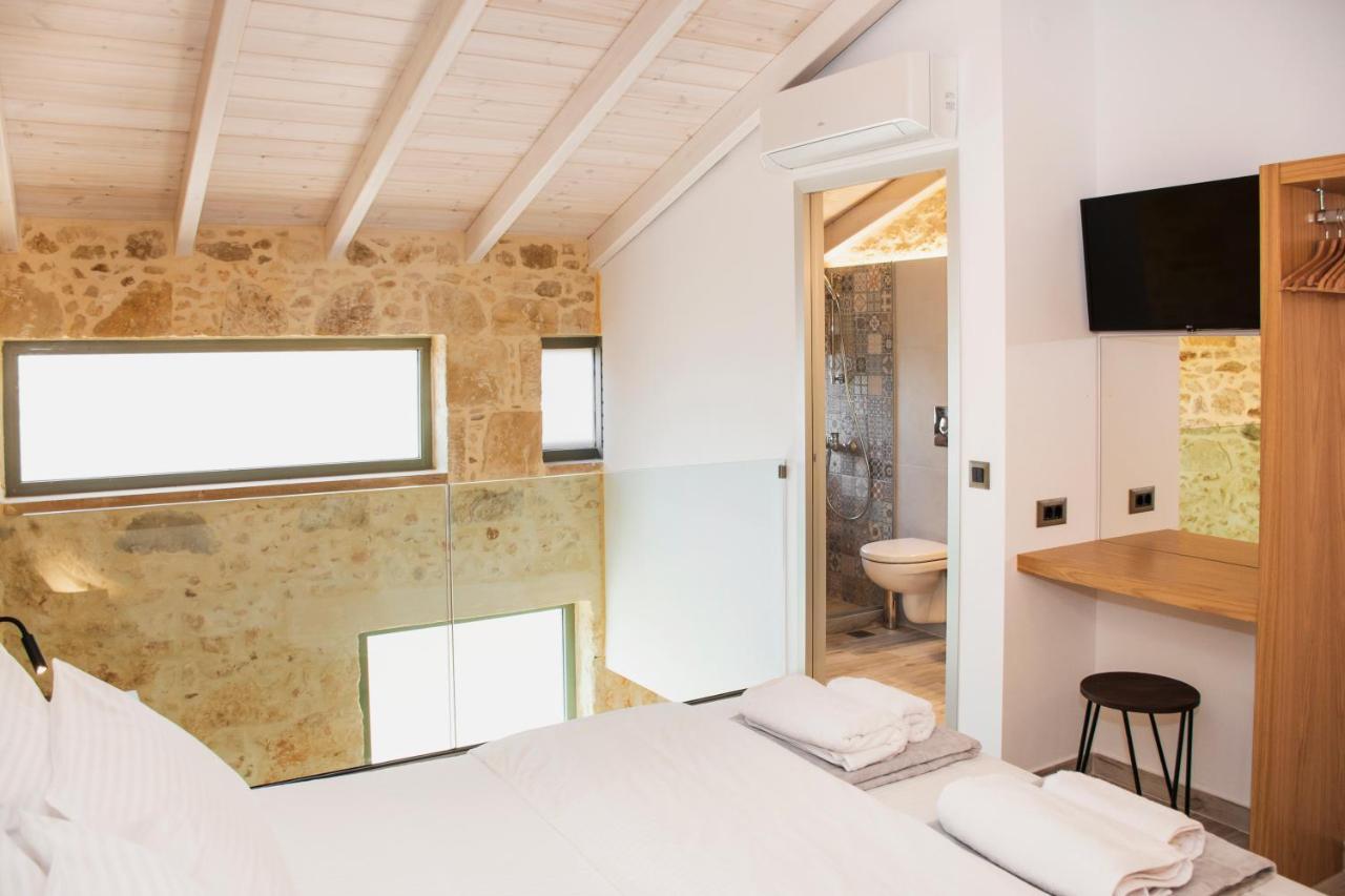 Casa Piedra *